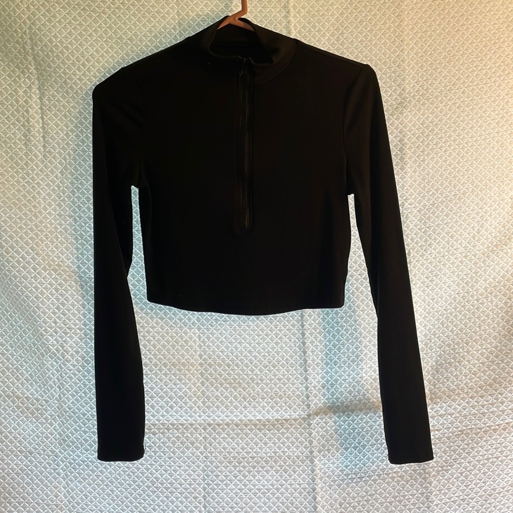 Shein quarter zip crop top. Long sleeve black